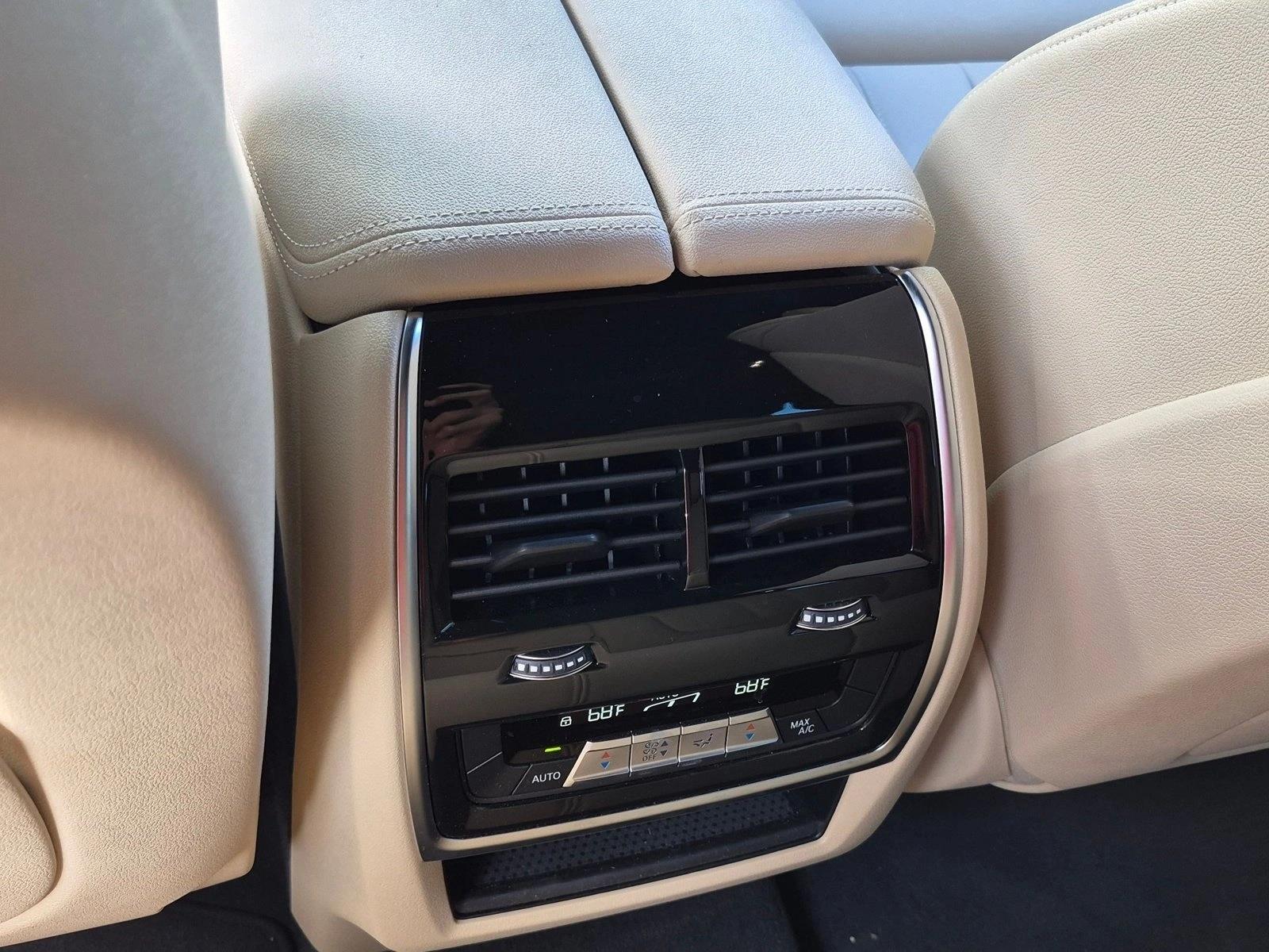 2022 BMW X5 40i - Photo 15