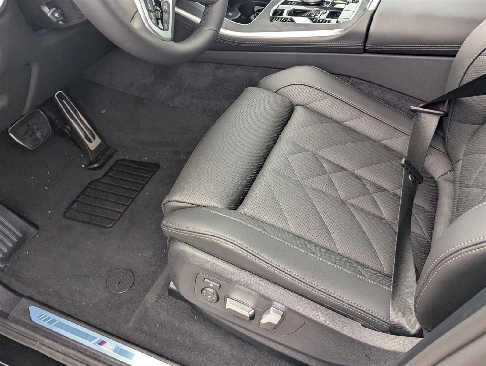 2026 Bmw X5 xDrive50e photo 4