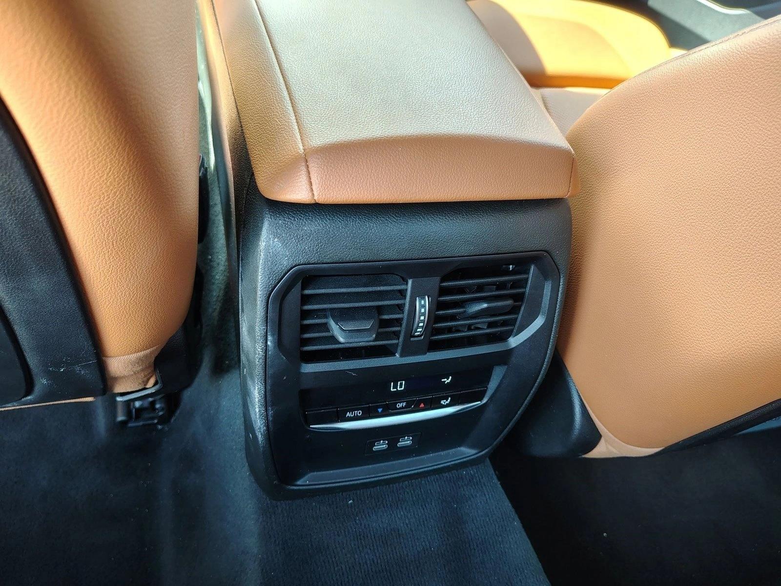 2023 BMW 3 Series 330i - Photo 18