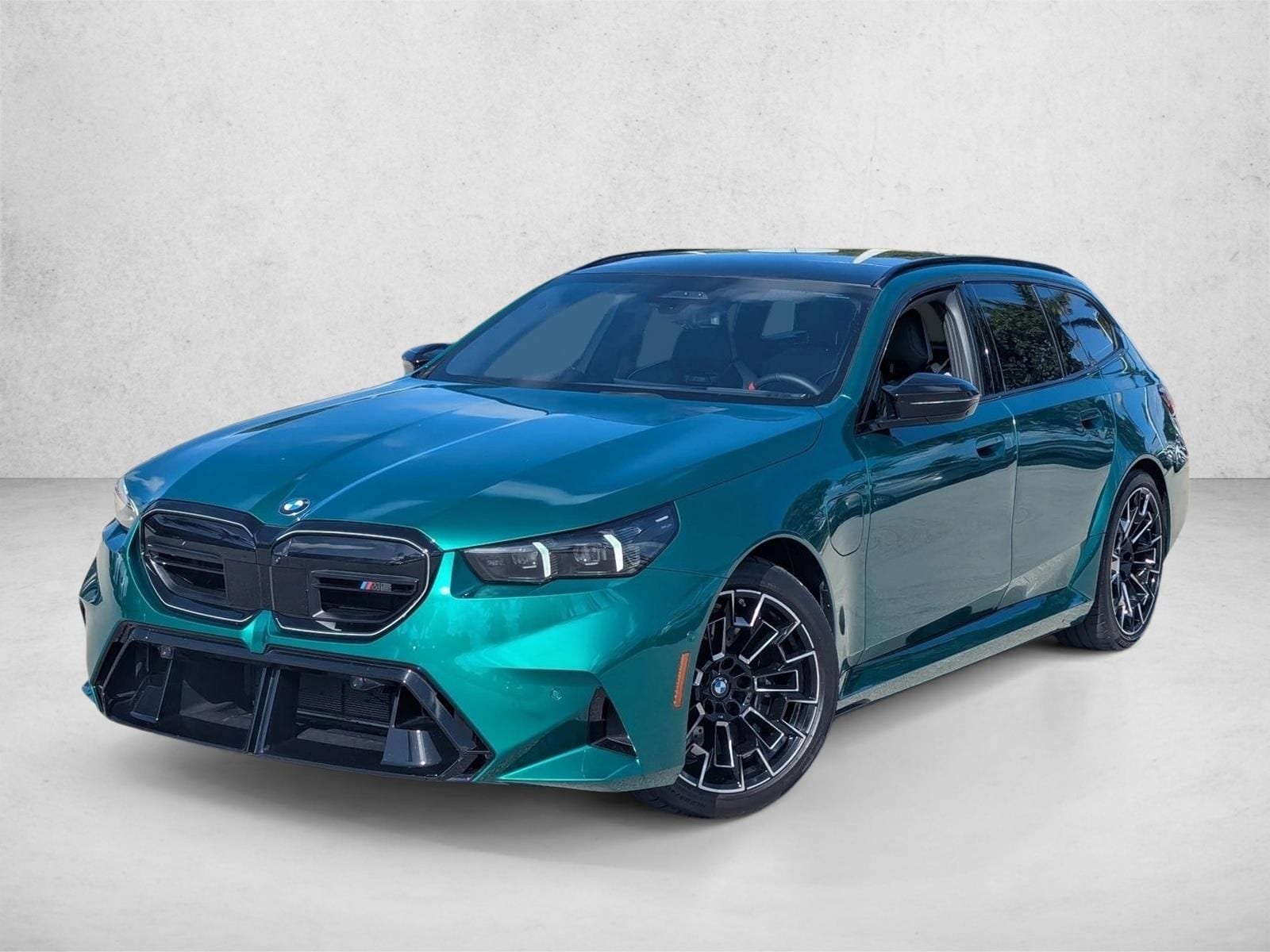 2026 BMW M5 M5 Touring's photo