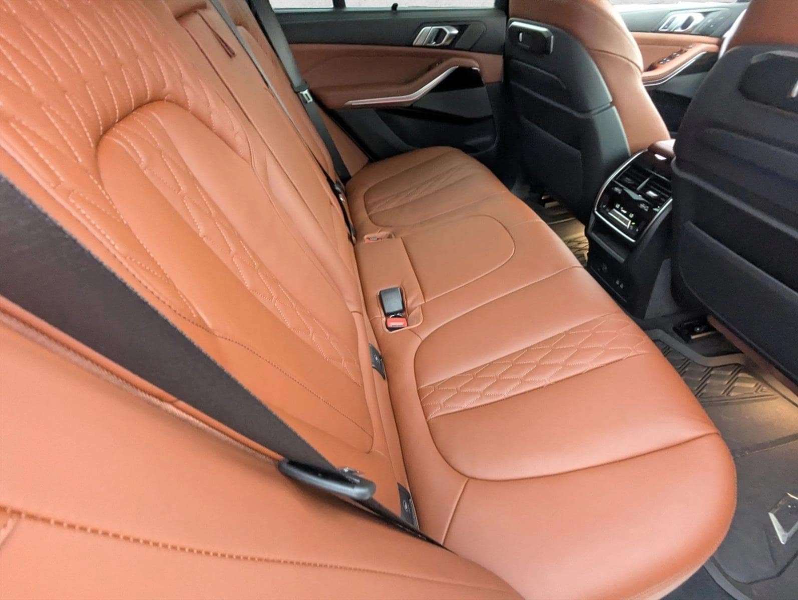 2026 BMW X5 40i - Photo 18