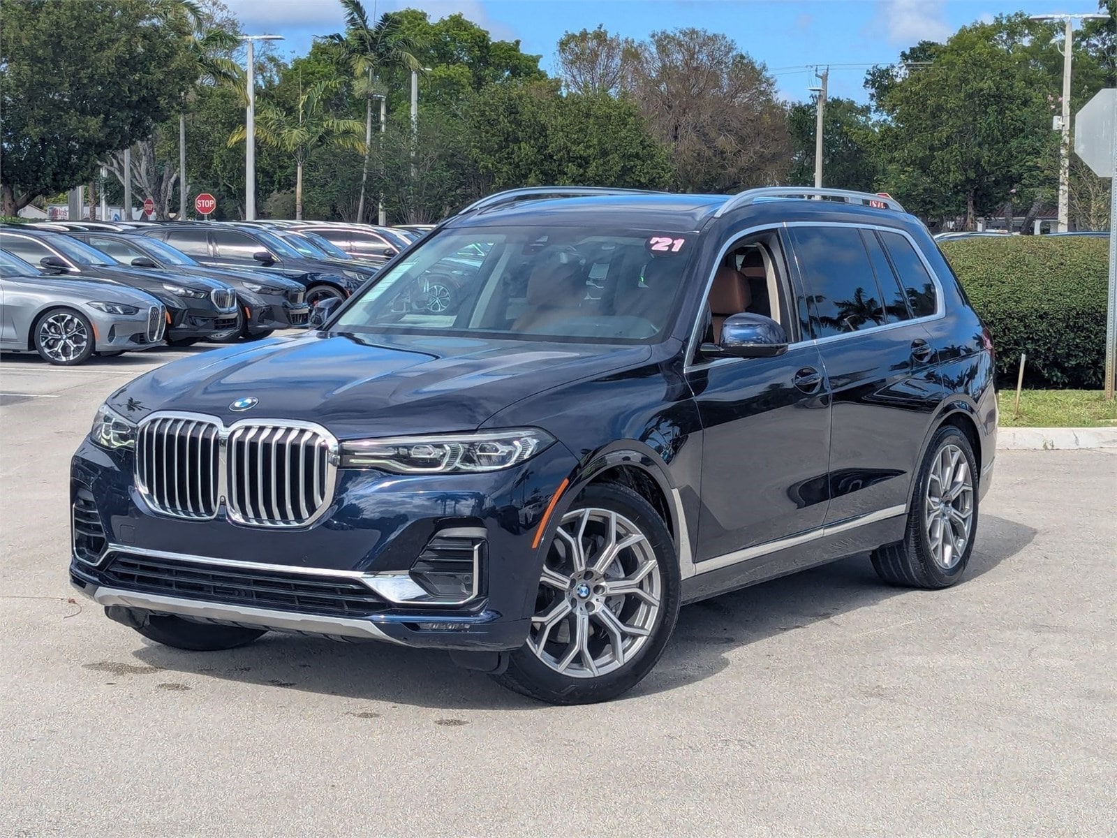 2021 BMW X7 xDrive40i's photo
