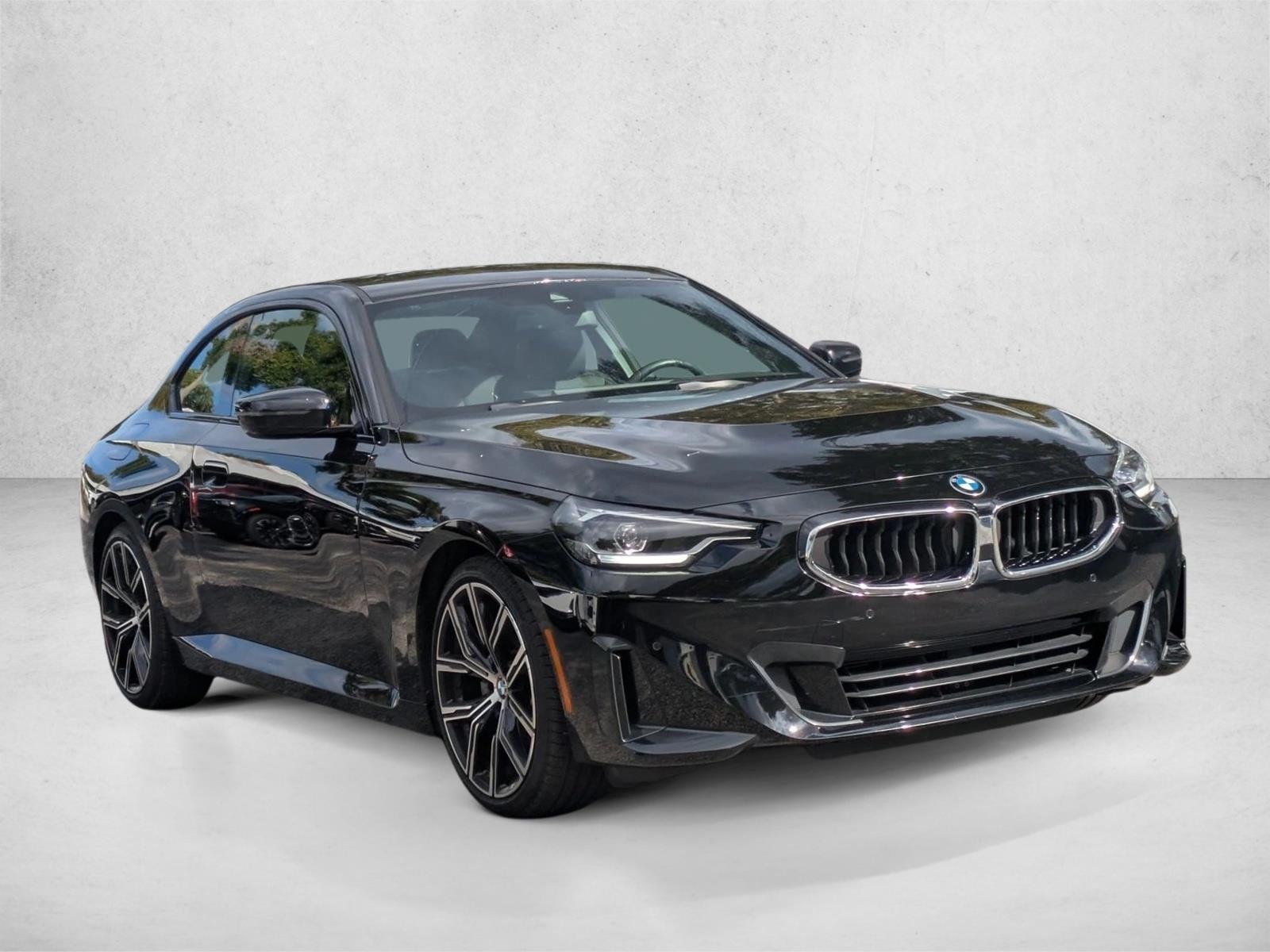 2024 Bmw 230i Coupe photo 2