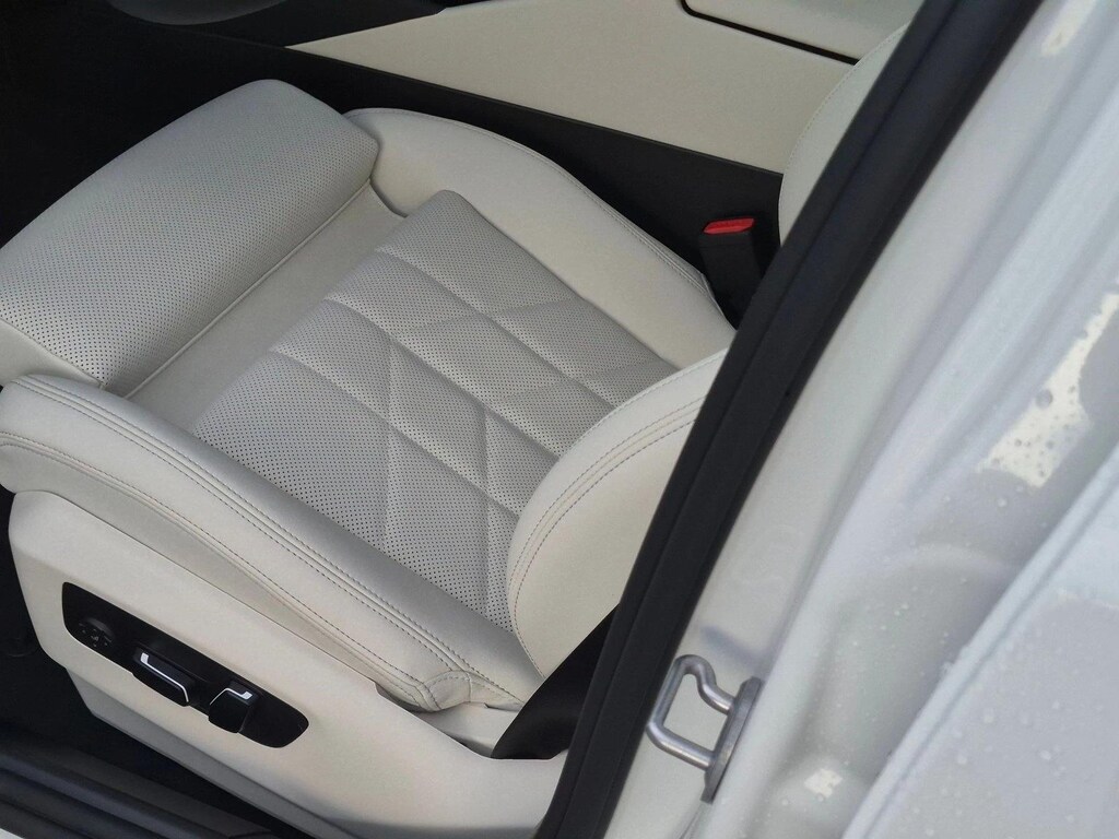 New 2027 BMW 530i Sedan