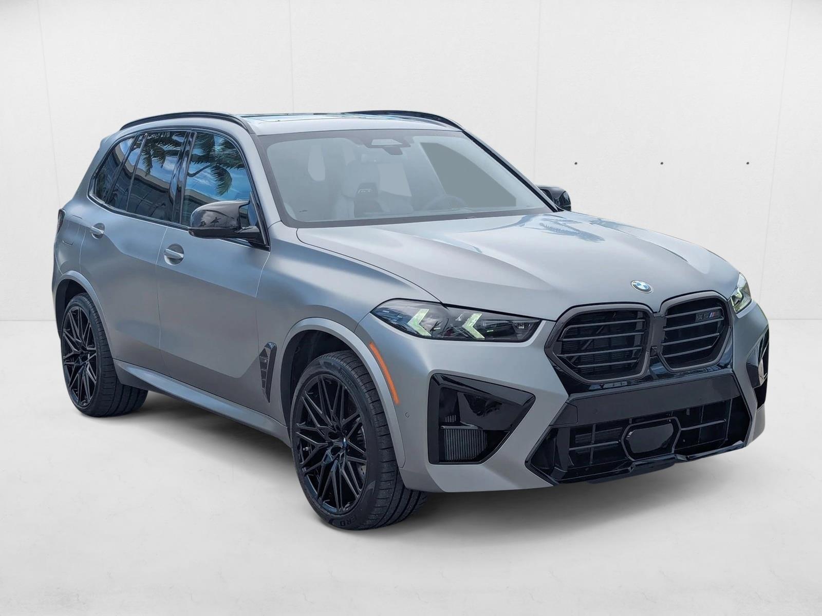 2025 Bmw X5 X5 M Competition photo 3