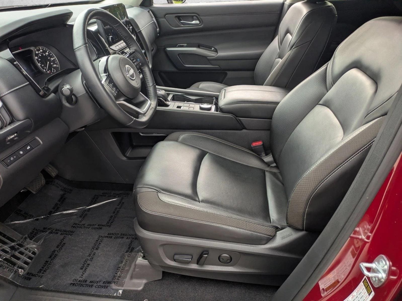 2022 Nissan Pathfinder SL - Photo 14