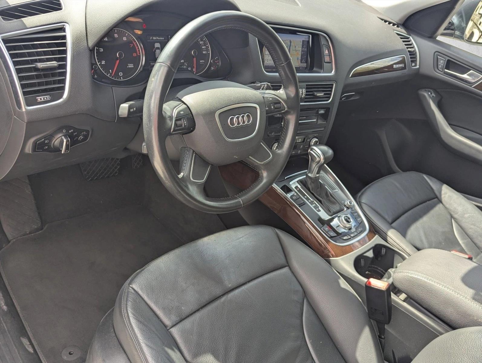 2016 Audi Q5 2.0T Premium photo 3