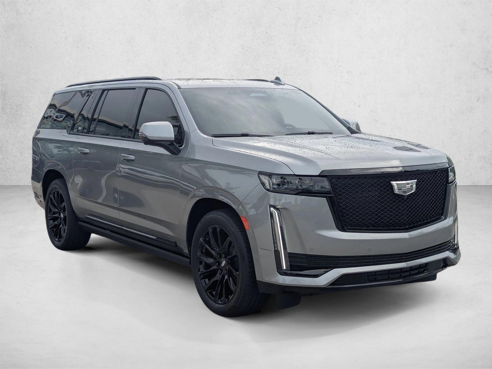 2023 Cadillac Escalade ESV Sport photo 3