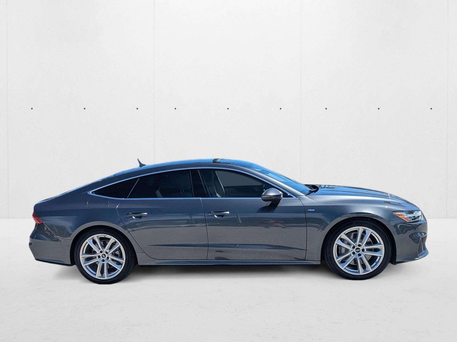 2022 Audi A7 55 Premium photo 3