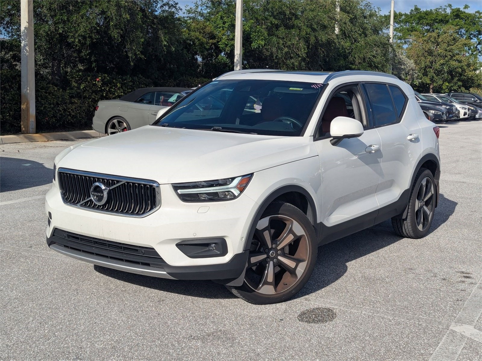 2019 Volvo XC40 Momentum