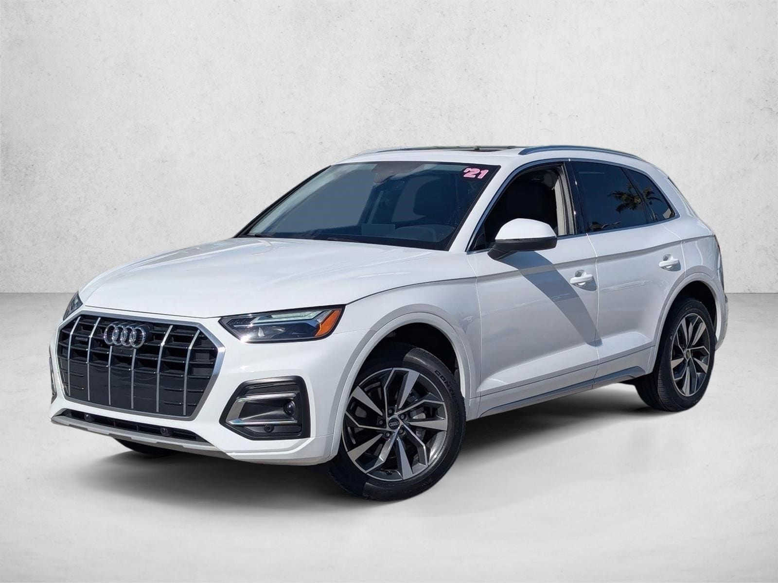 2021 Audi Q5 S Line Premium Plus's photo