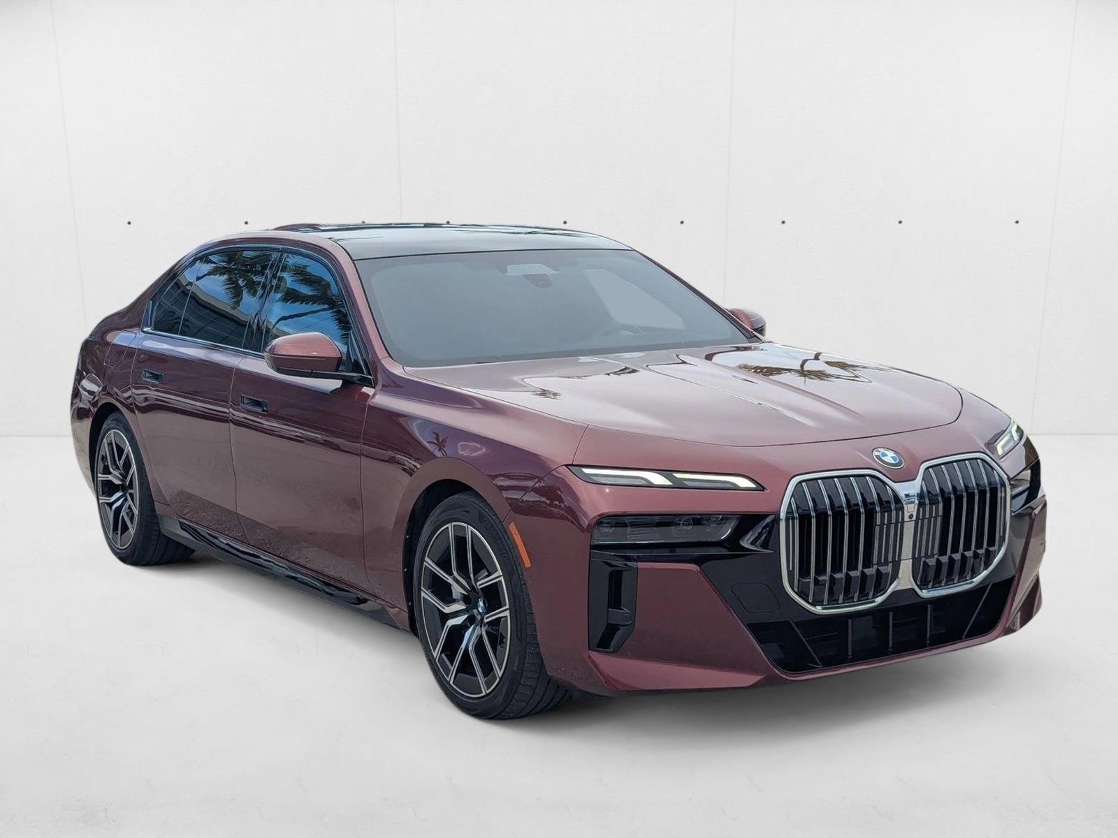 2023 Bmw 760i xDrive photo 2