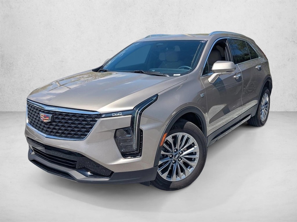 Used 2025 CADILLAC XT4 Premium Luxury SUV