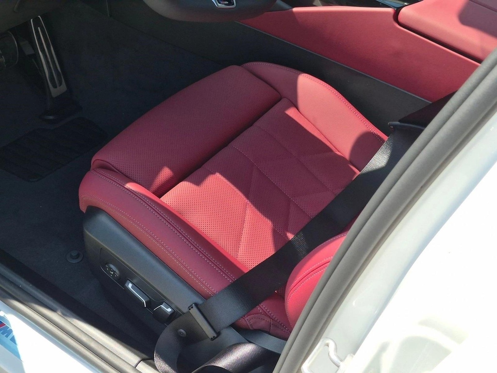 New 2027 BMW i5 eDrive40 Sedan