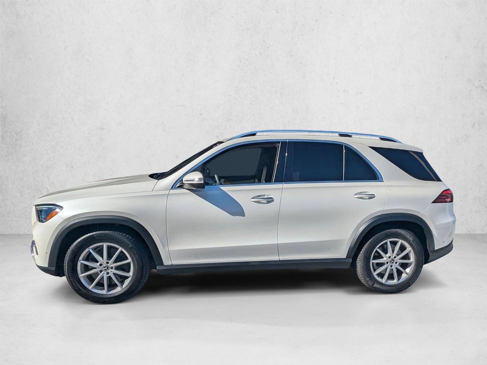 2024 Mercedes Benz GLE 450 4MATIC photo 2
