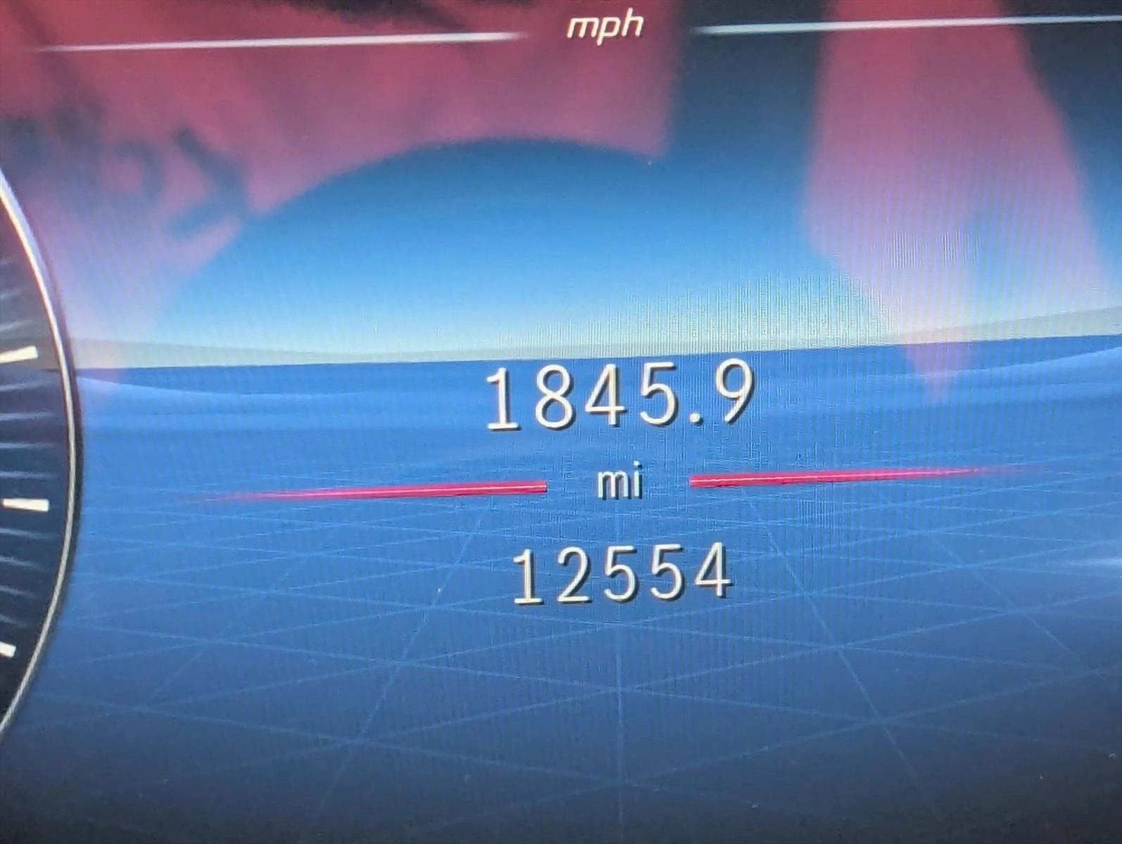 2024 Mercedes Benz GLE 450 4MATIC photo 4