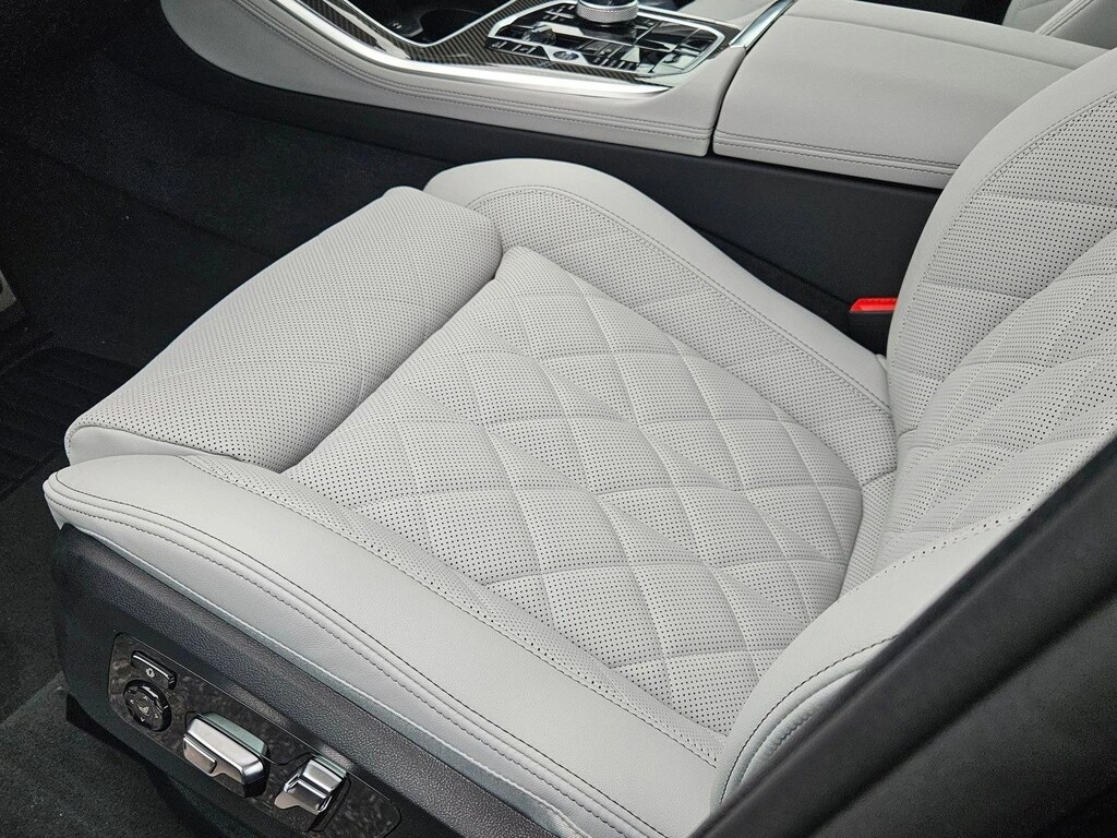 New 2026 BMW X5 M60i SUV