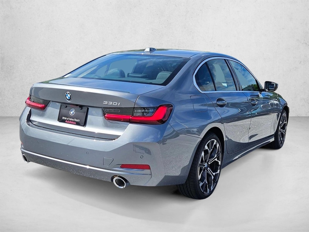 New 2026 BMW 330i NA Sedan
