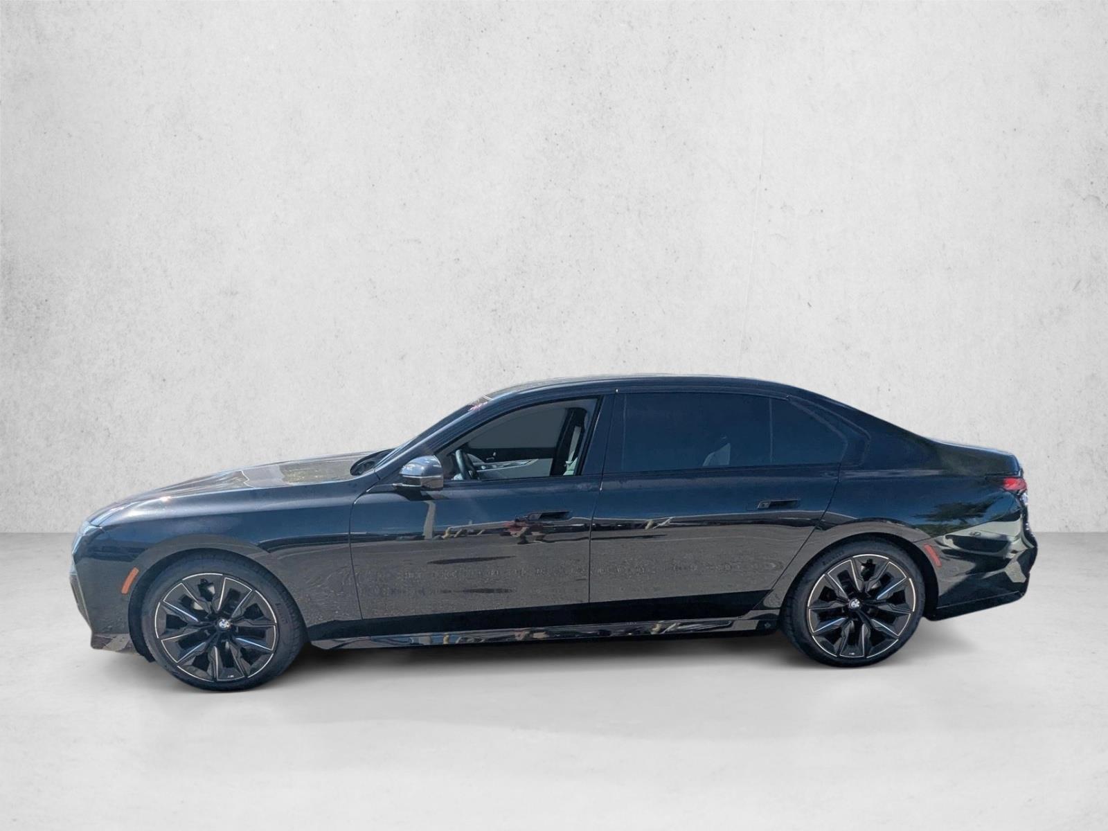 2023 Bmw 760i xDrive photo 2