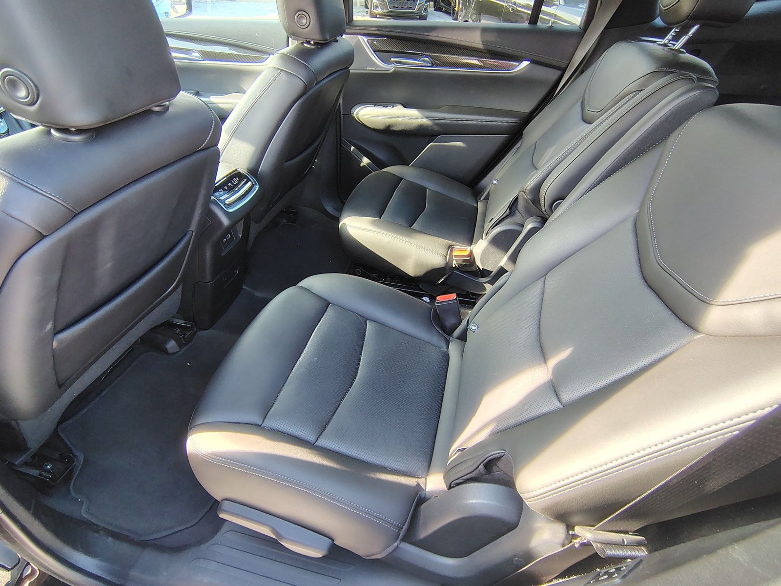 2021 Cadillac XT6 Sport - Photo 17