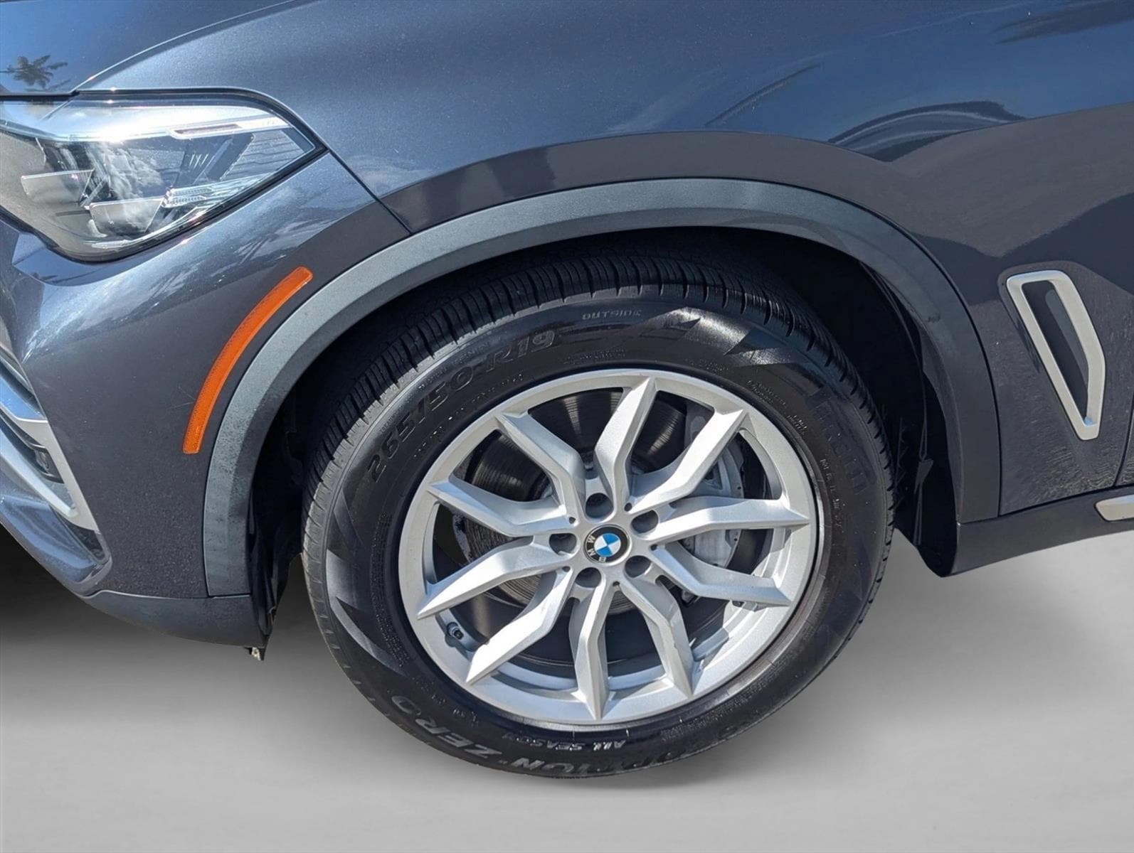 2021 BMW X5 40i - Photo 25