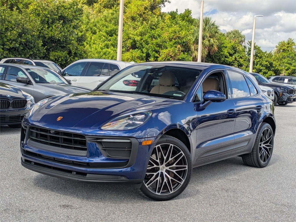 Used 2022 Porsche Macan  SUV