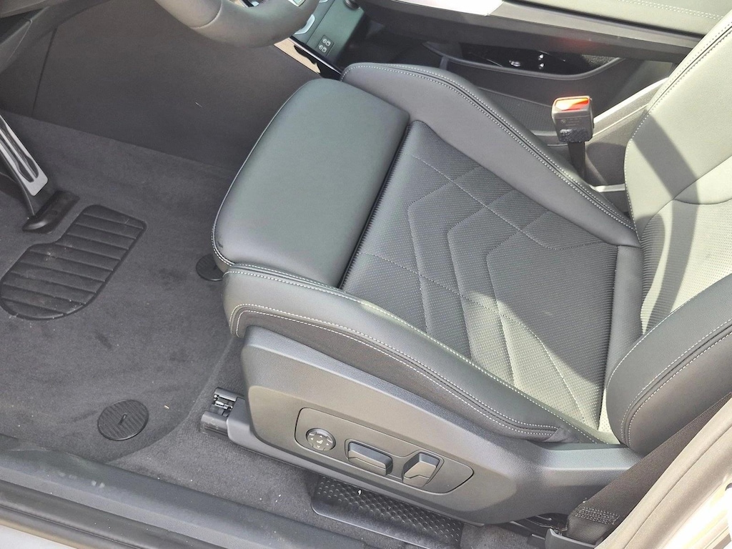 New 2027 BMW X1 xDrive28i SAV