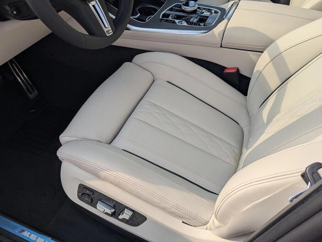 New 2027 BMW X7 M60i SUV