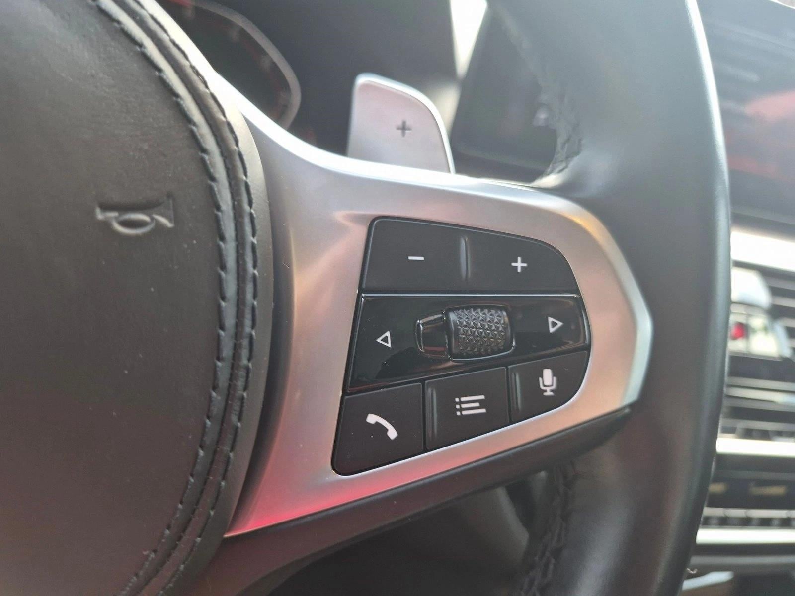 2021 BMW 5 Series 530i - Photo 11