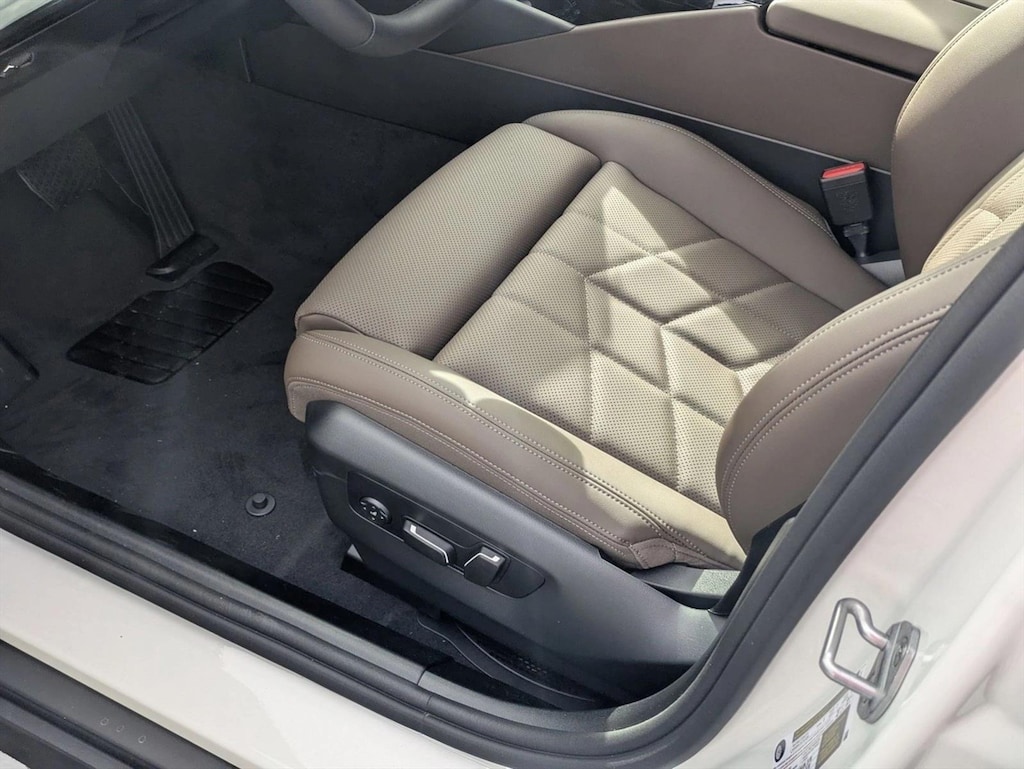 New 2026 BMW 530i Sedan