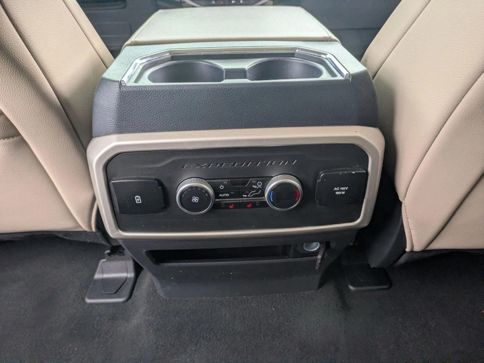 2024 Ford Expedition Limited - Photo 15