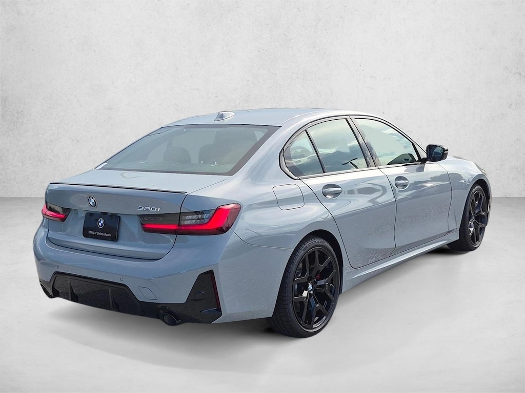 New 2026 BMW 330i Sedan