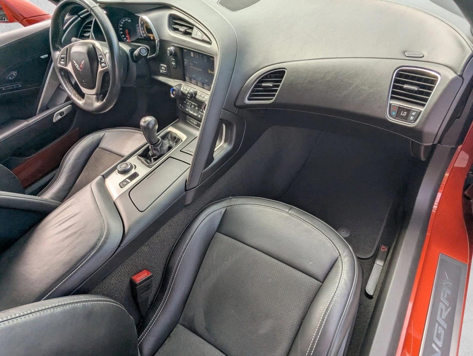 2015 Chevrolet Corvette Base - Photo 18