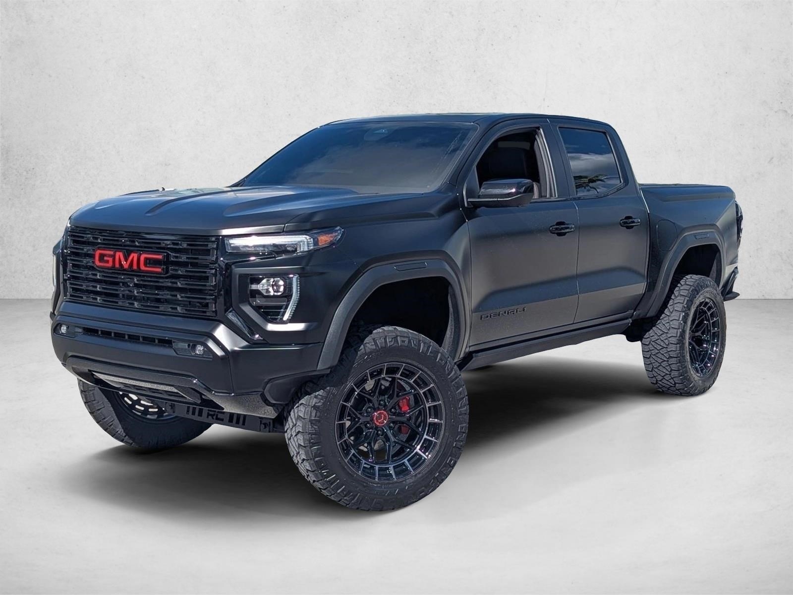 2024 GMC Canyon Denali's photo