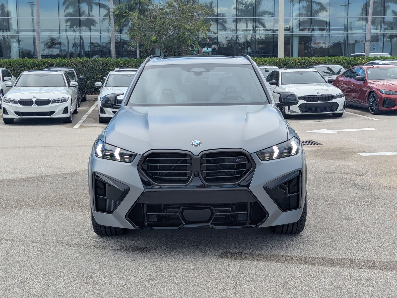 2025 Bmw X5 X5 M Competition photo 2