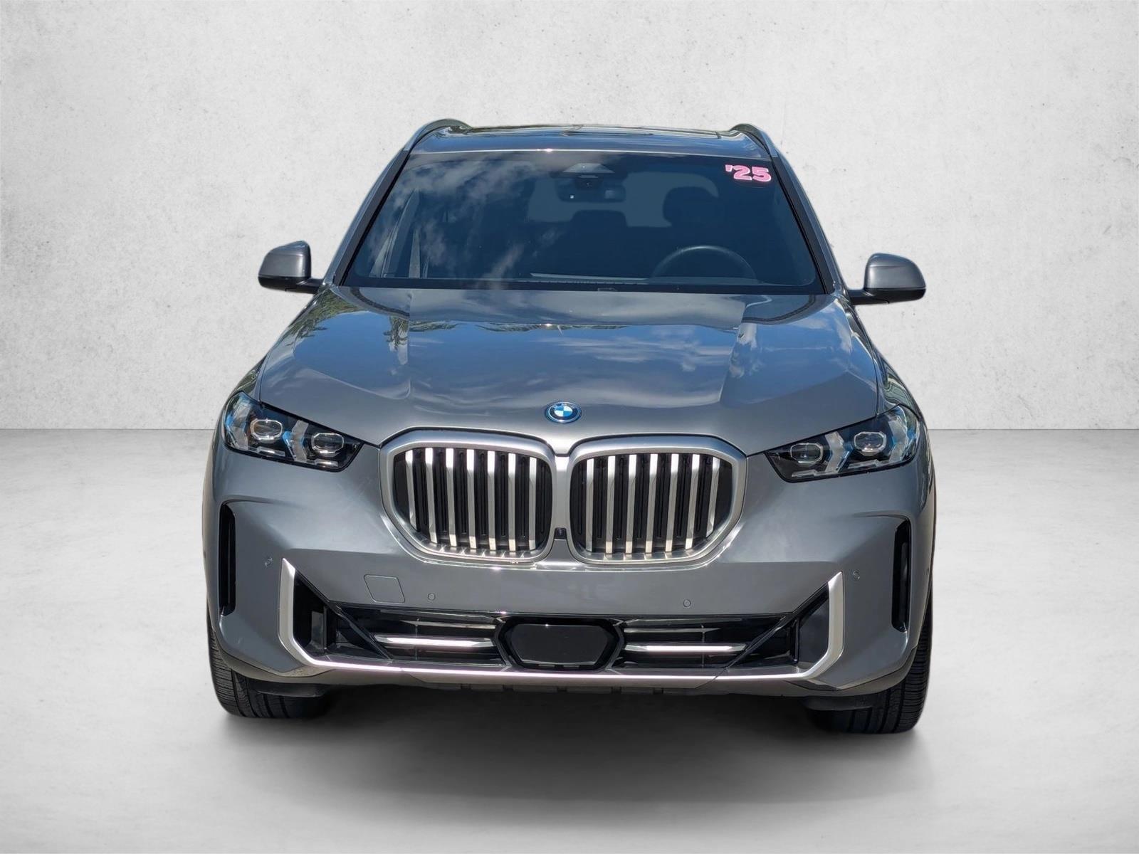 2025 Bmw X5 xDrive50e photo 2