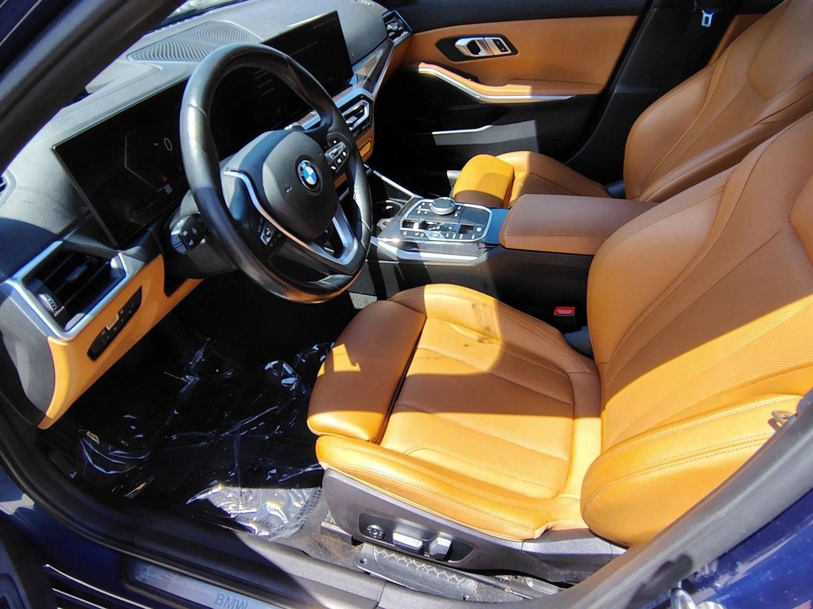 2023 BMW 3 Series 330i - Photo 17