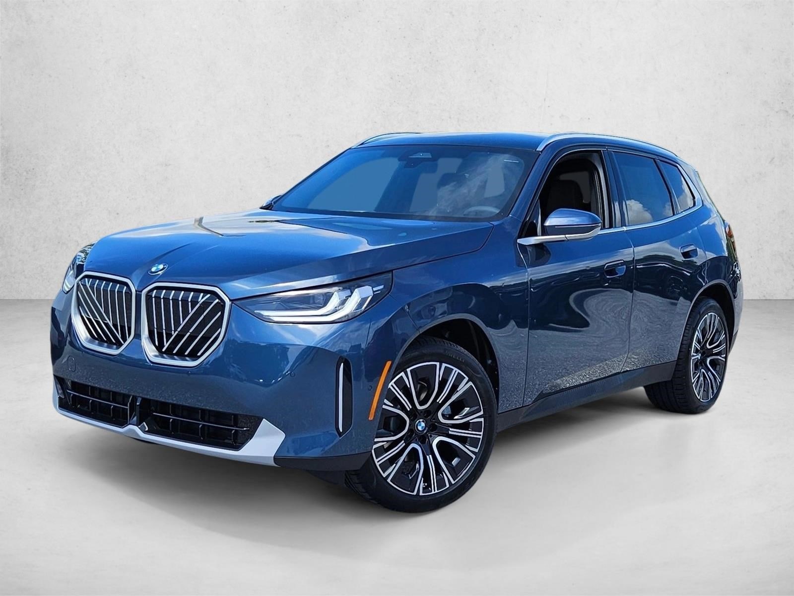2026 BMW X3 30 XDRIVE's photo