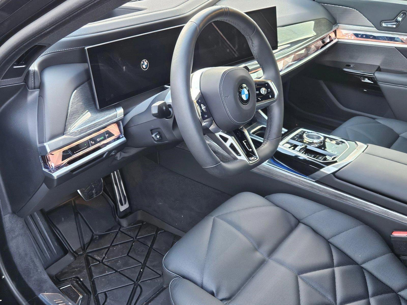 2025 Bmw 740i photo 2