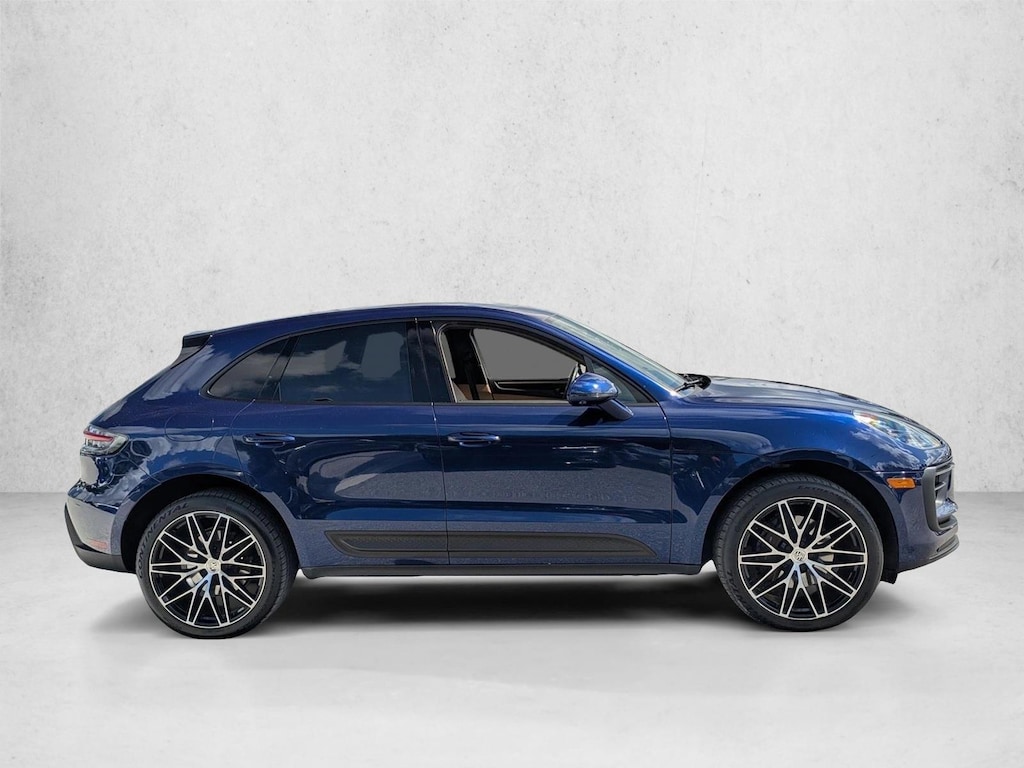 Used 2022 Porsche Macan  SUV
