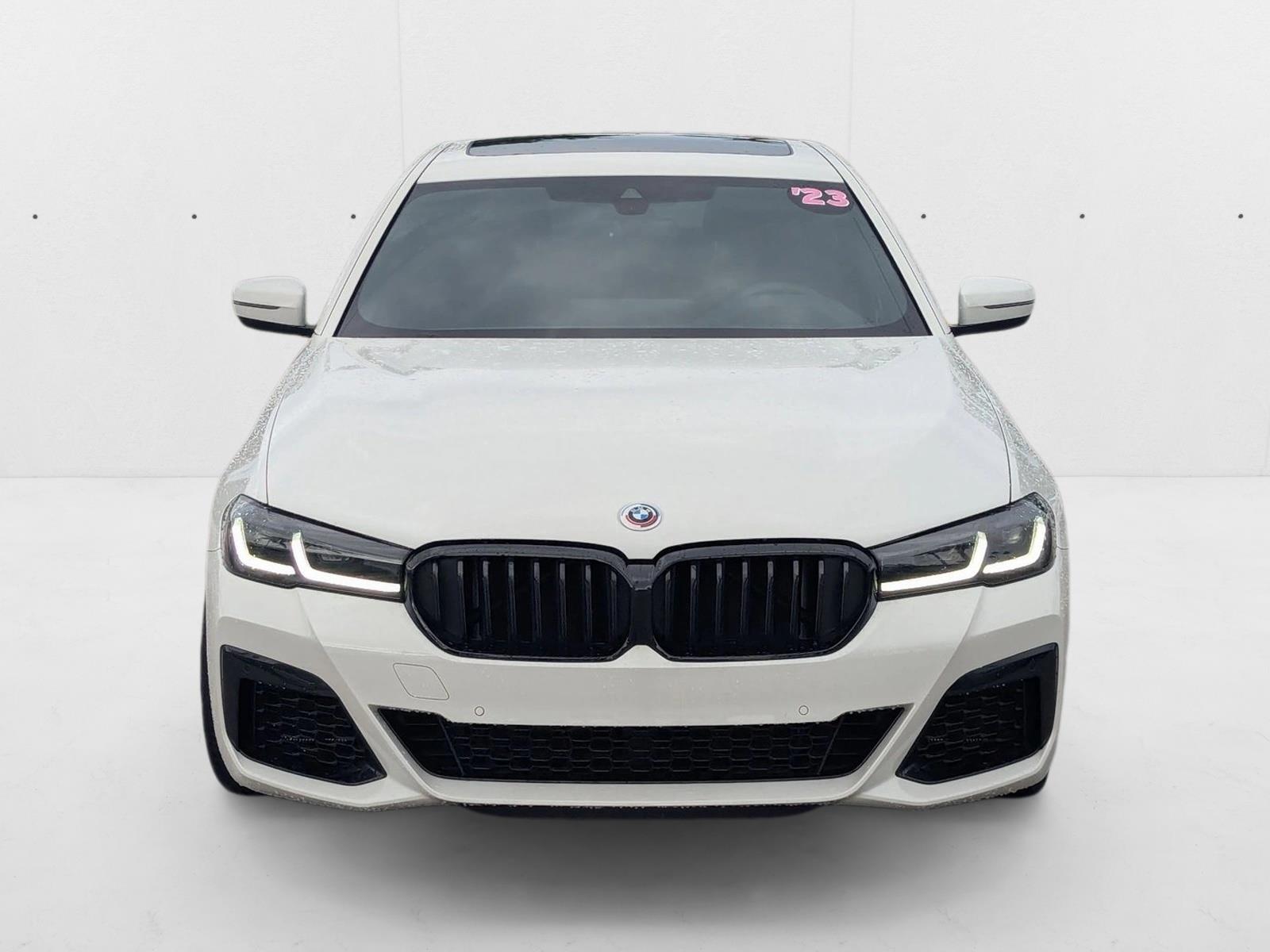 2023 Bmw M550i xDrive photo 2