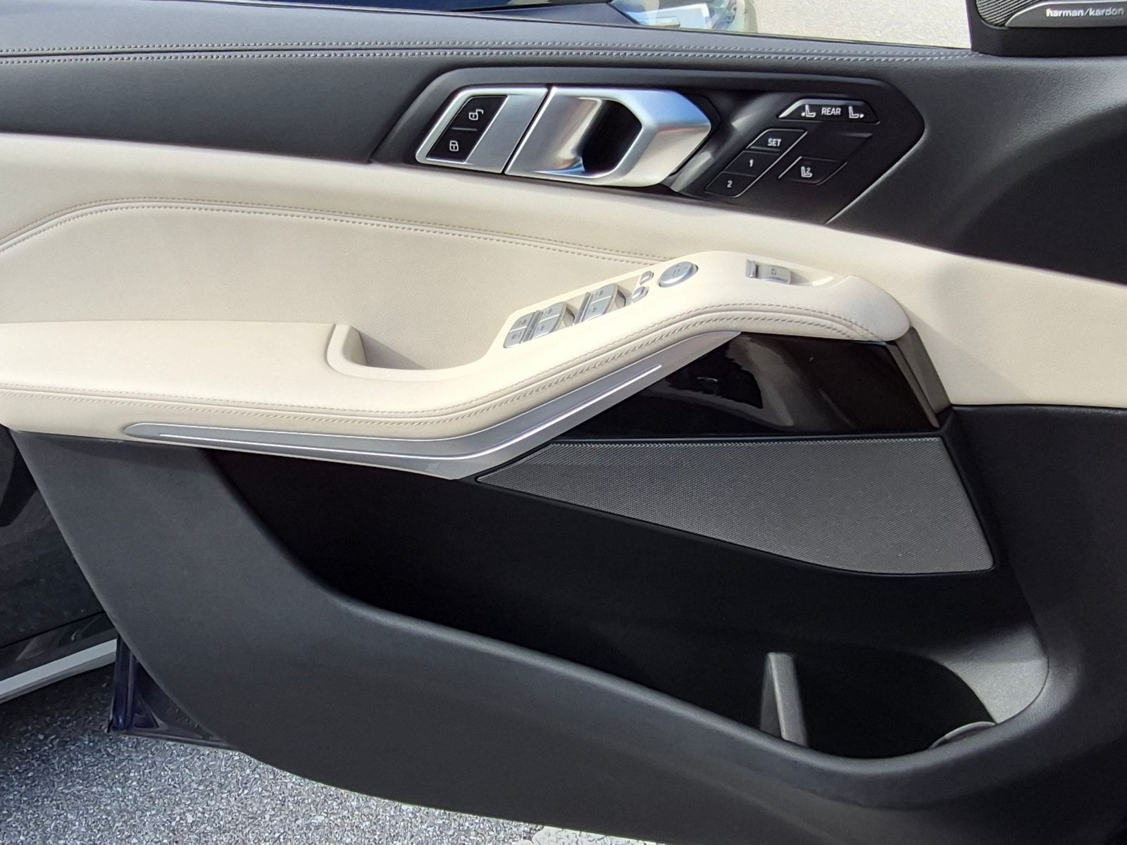 2024 BMW X7 40i - Photo 9