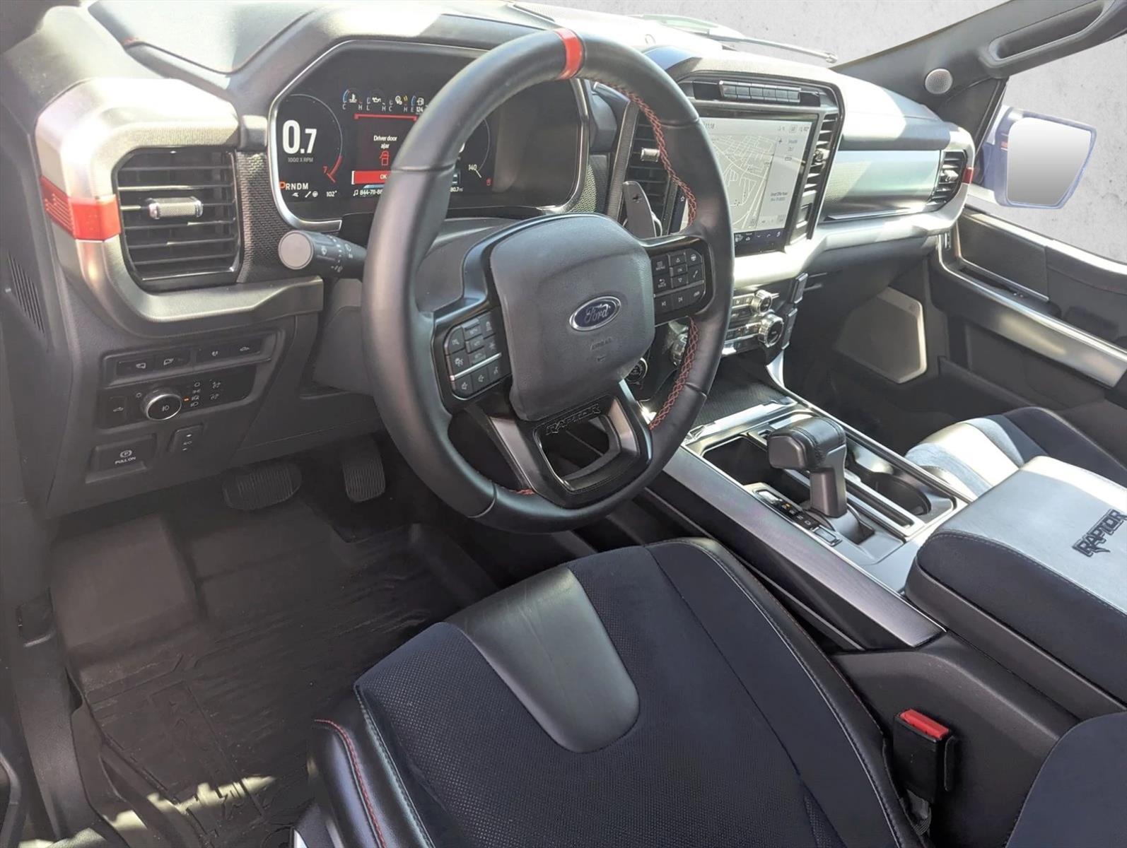 2023 Ford F-150 Raptor photo 2