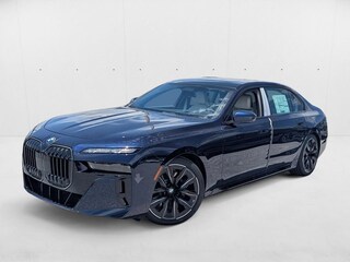 2025 BMW 740i