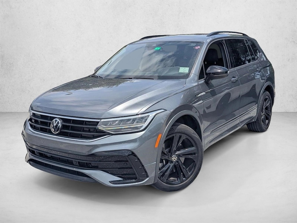 Used 2023 Volkswagen Tiguan 2.0T SE R-Line Black SUV