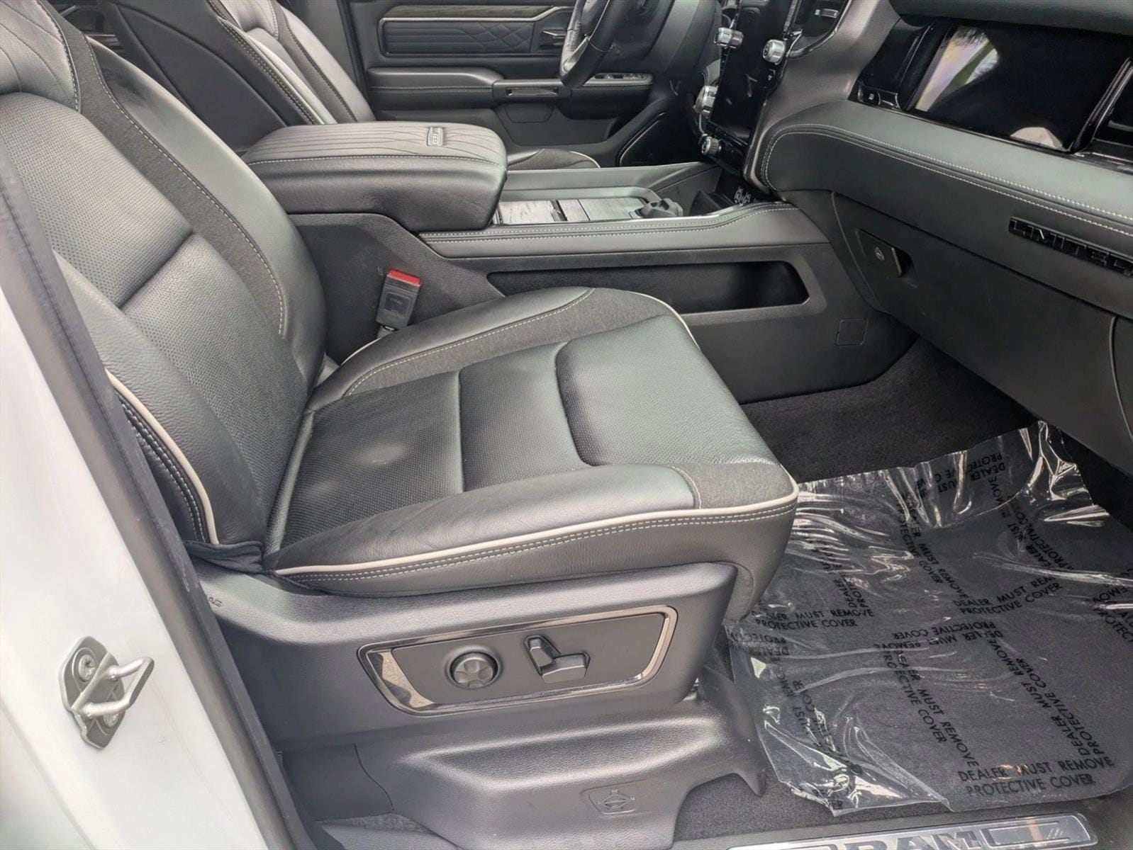 2025 RAM Ram 1500 Pickup Limited - Photo 20