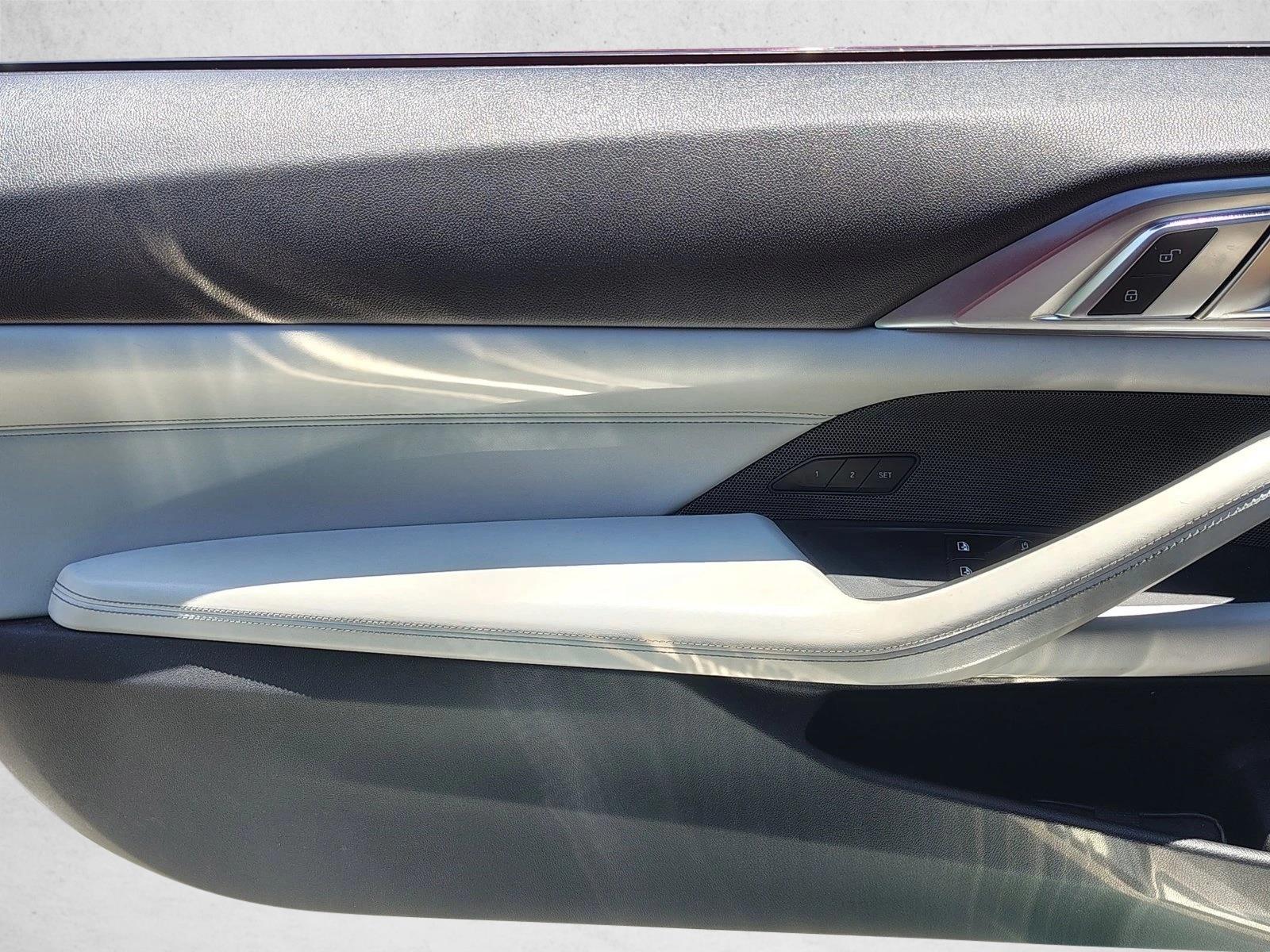 2022 BMW M4 Coupe Base - Photo 11