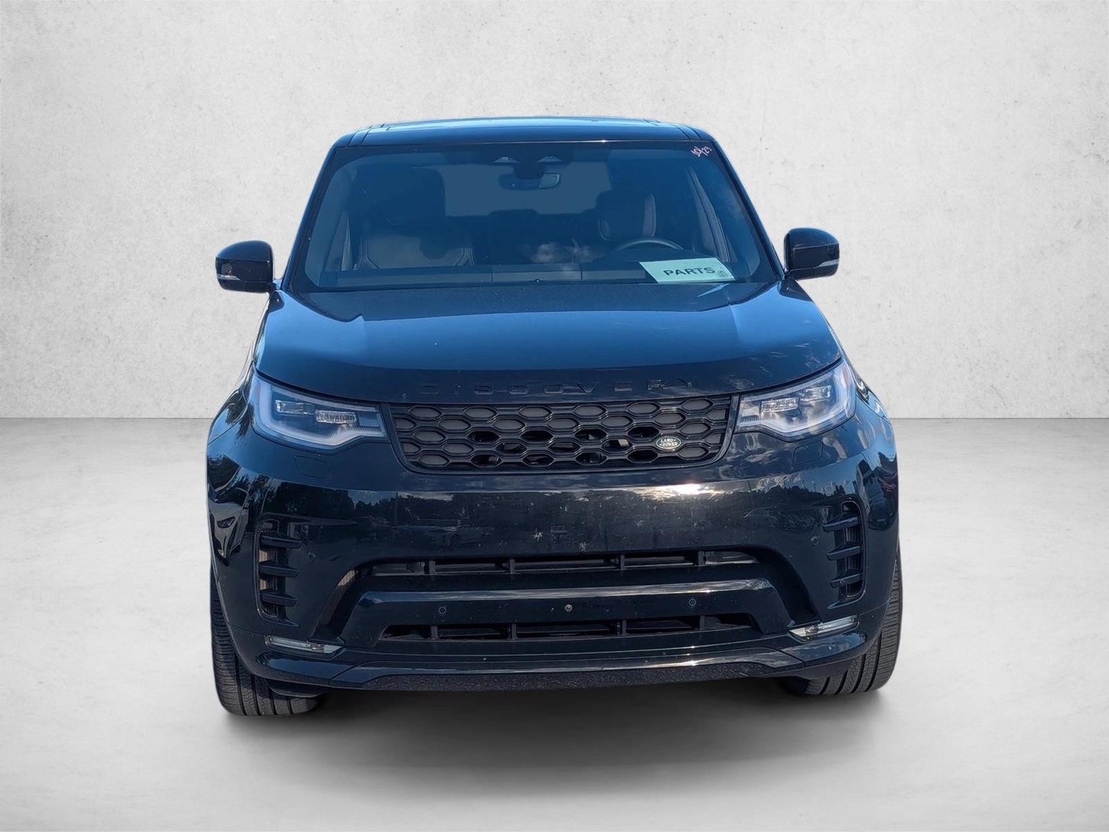 2025 Land Rover Discovery P360 Dynamic SE photo 2