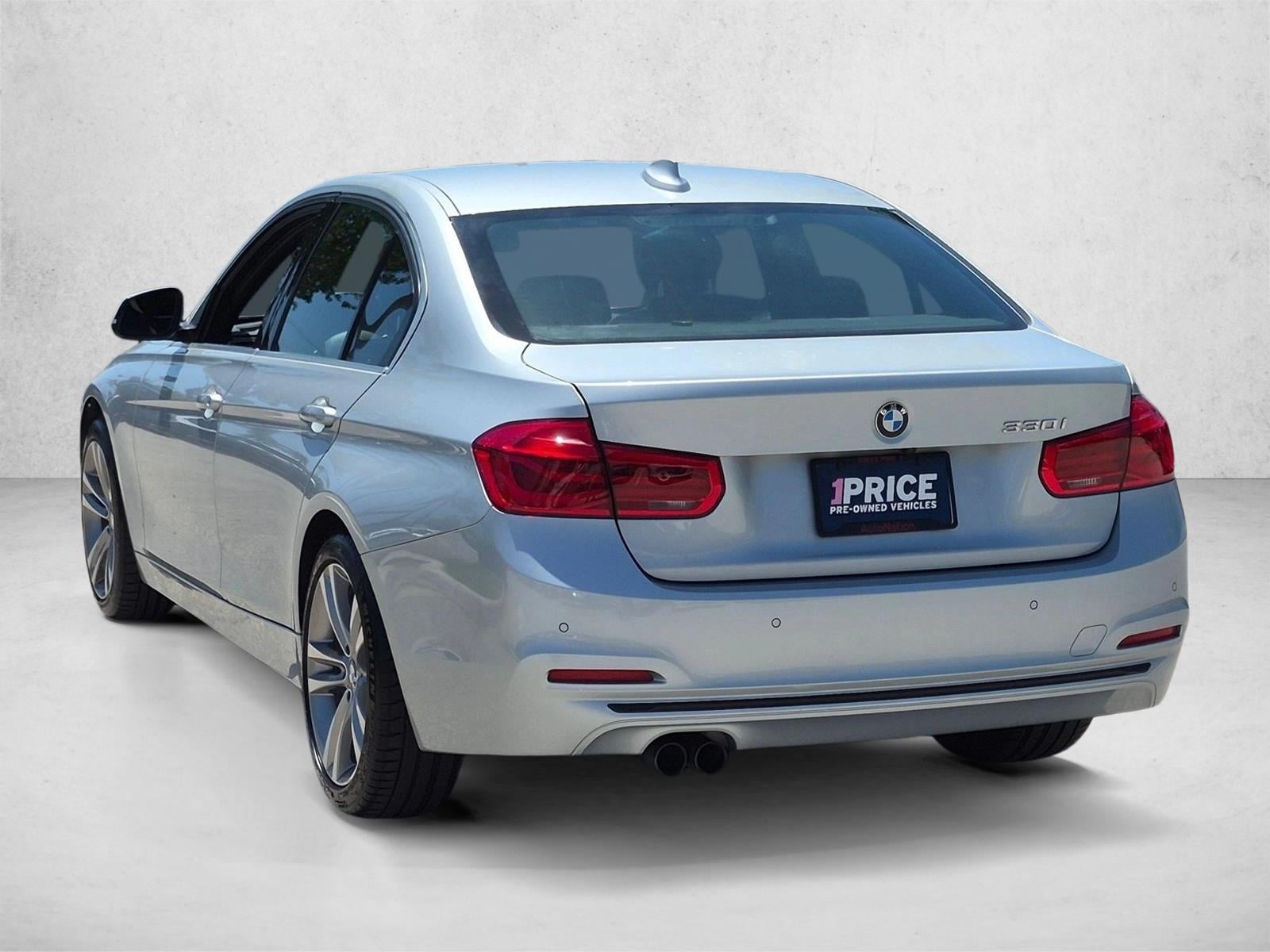 2017 BMW 3 Series 330i - Photo 8