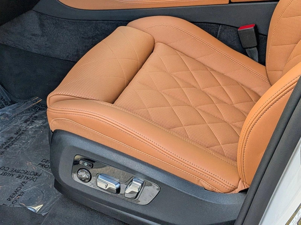 New 2026 BMW X5 PHEV xDrive50e SUV